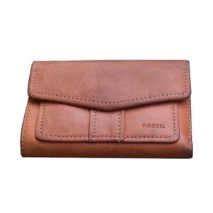 Tan Fossil  Wallet - 'Fiona'